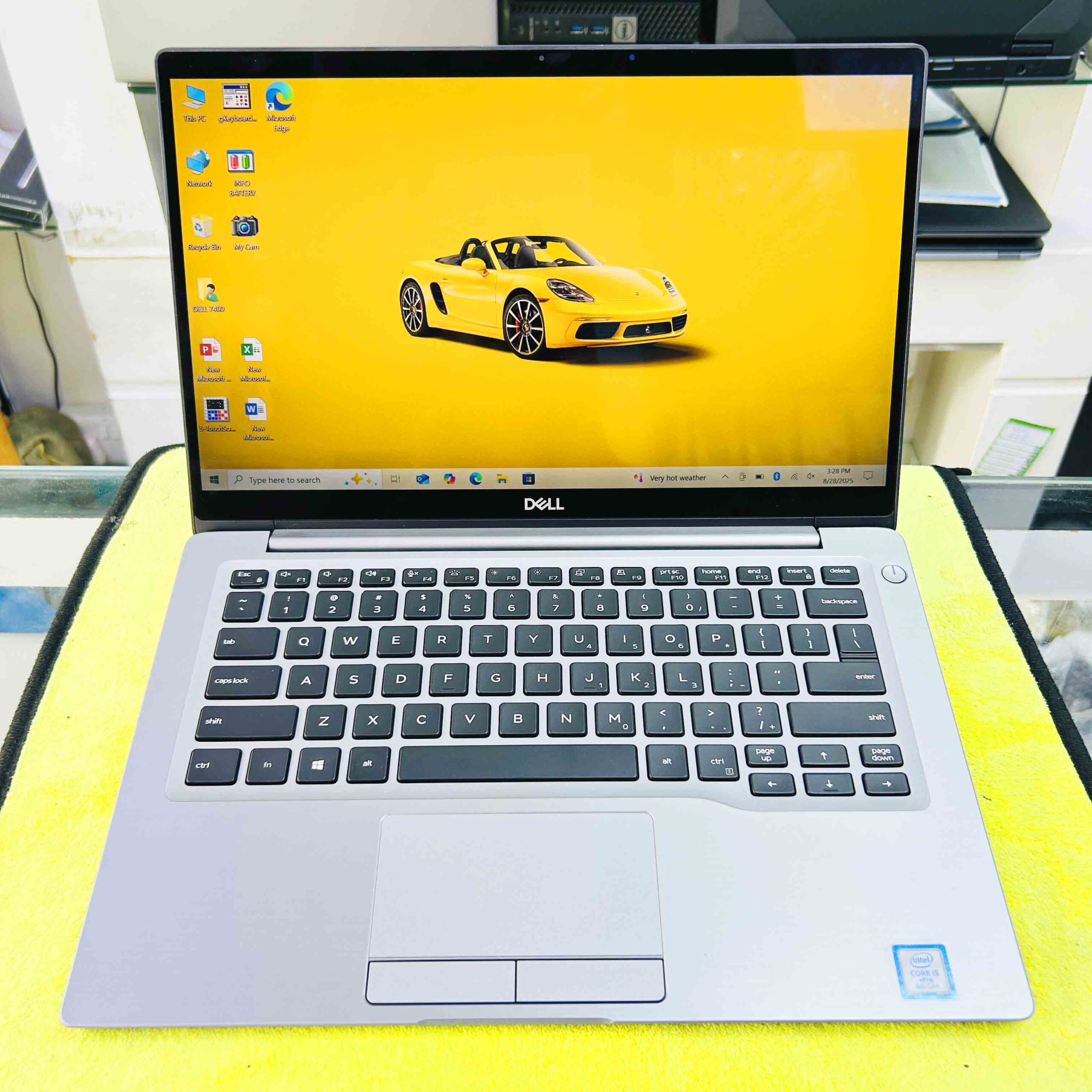 Dell Latitude 7400 – Core i5 8th Gen | 16GB RAM | 512GB SSD | 14" FHD Touch | Metal Body | Windows 11 Pro 3 IMG 5456 scaled