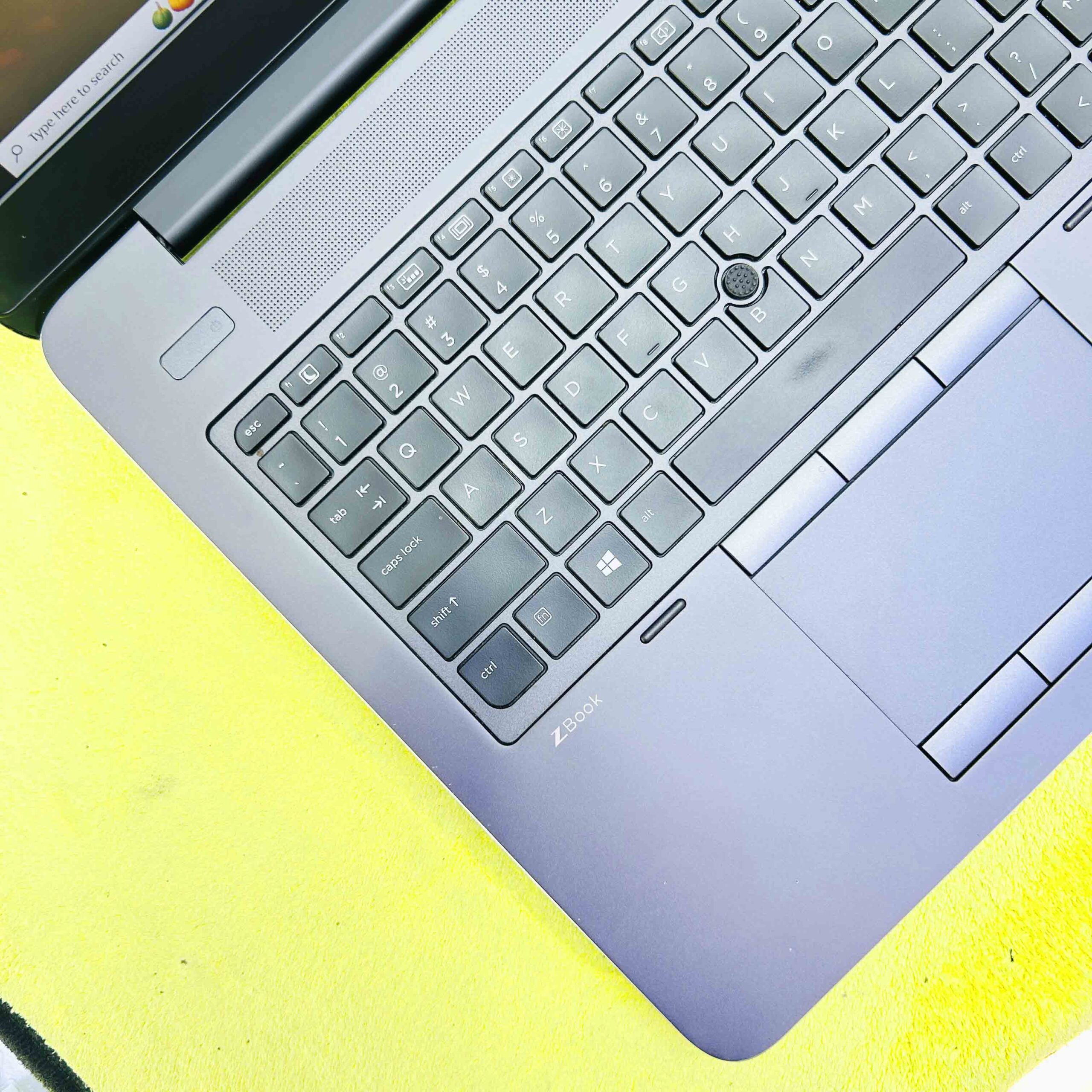 HP ZBook 15 G3 | Core i7-6820HQ | 16GB RAM | 512GB SSD | NVIDIA Quadro M2000M 4GB | 15.6” FHD | Windows 11 Pro | Used Workstation Laptop 7 IMG 7557 scaled