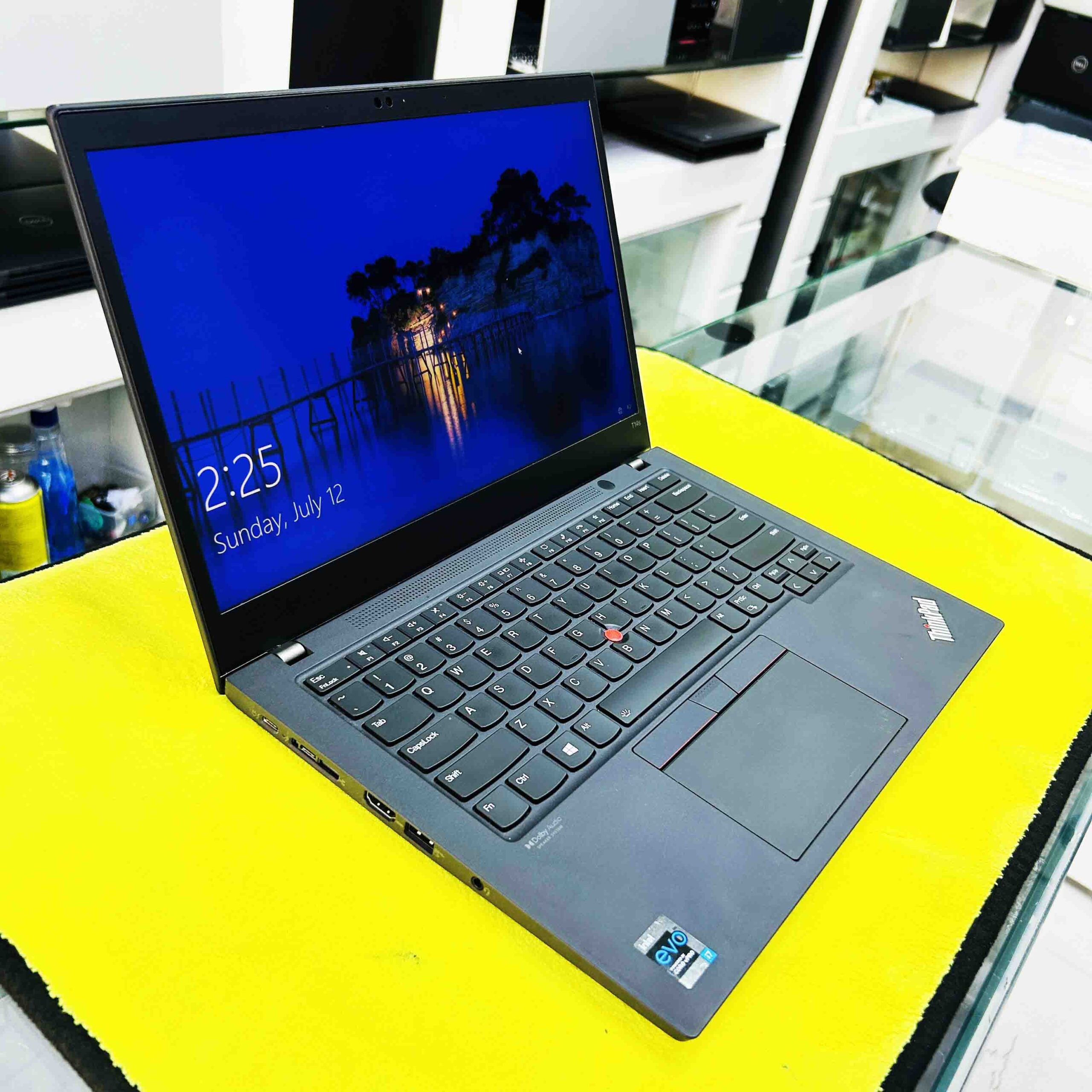 Lenovo ThinkPad T14s Gen 2 β Intel Core i7 11th Gen | 32GB RAM | 512GB NVMe SSD