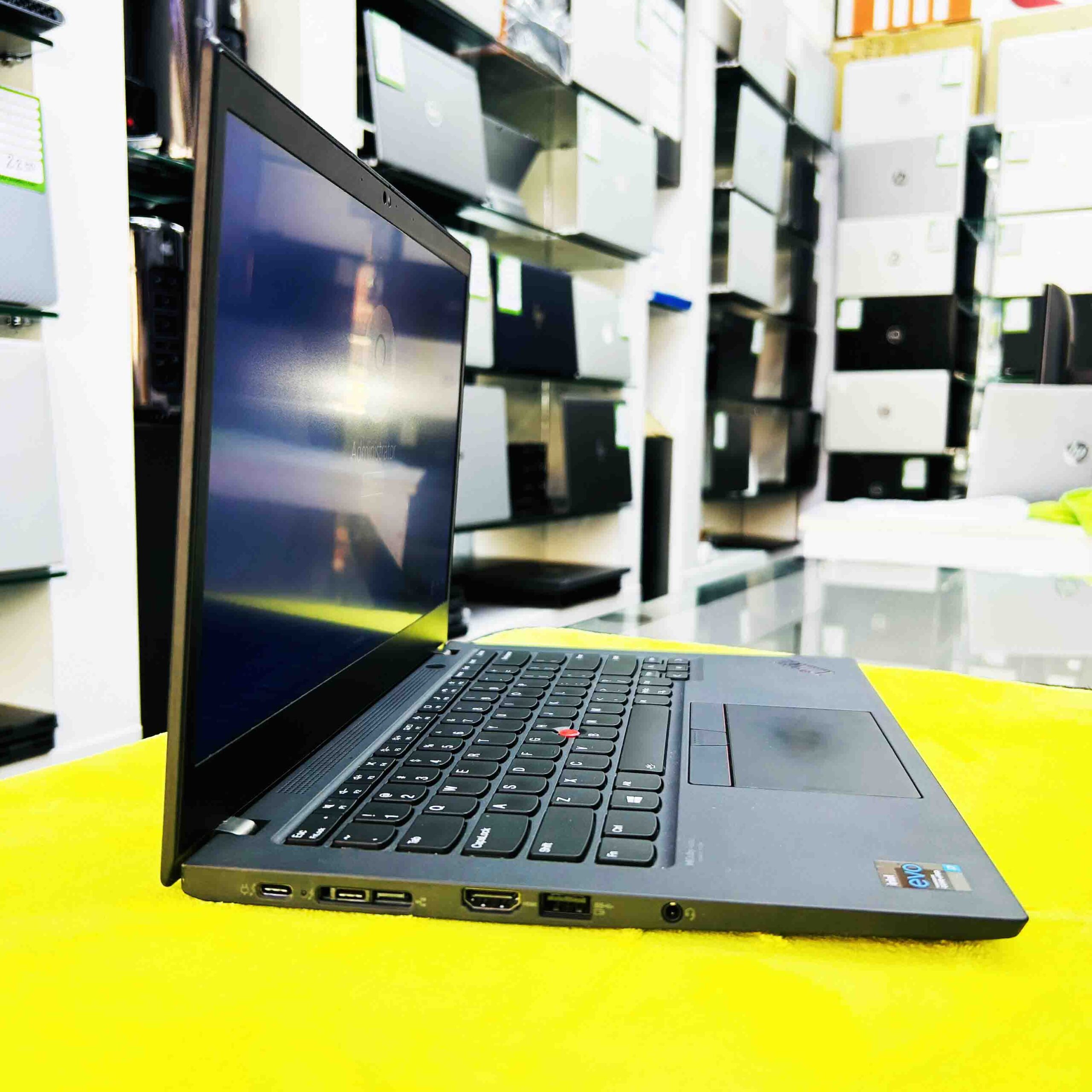 Lenovo ThinkPad T14s Gen 2 β Intel Core i7 11th Gen | 32GB RAM | 512GB NVMe SSD