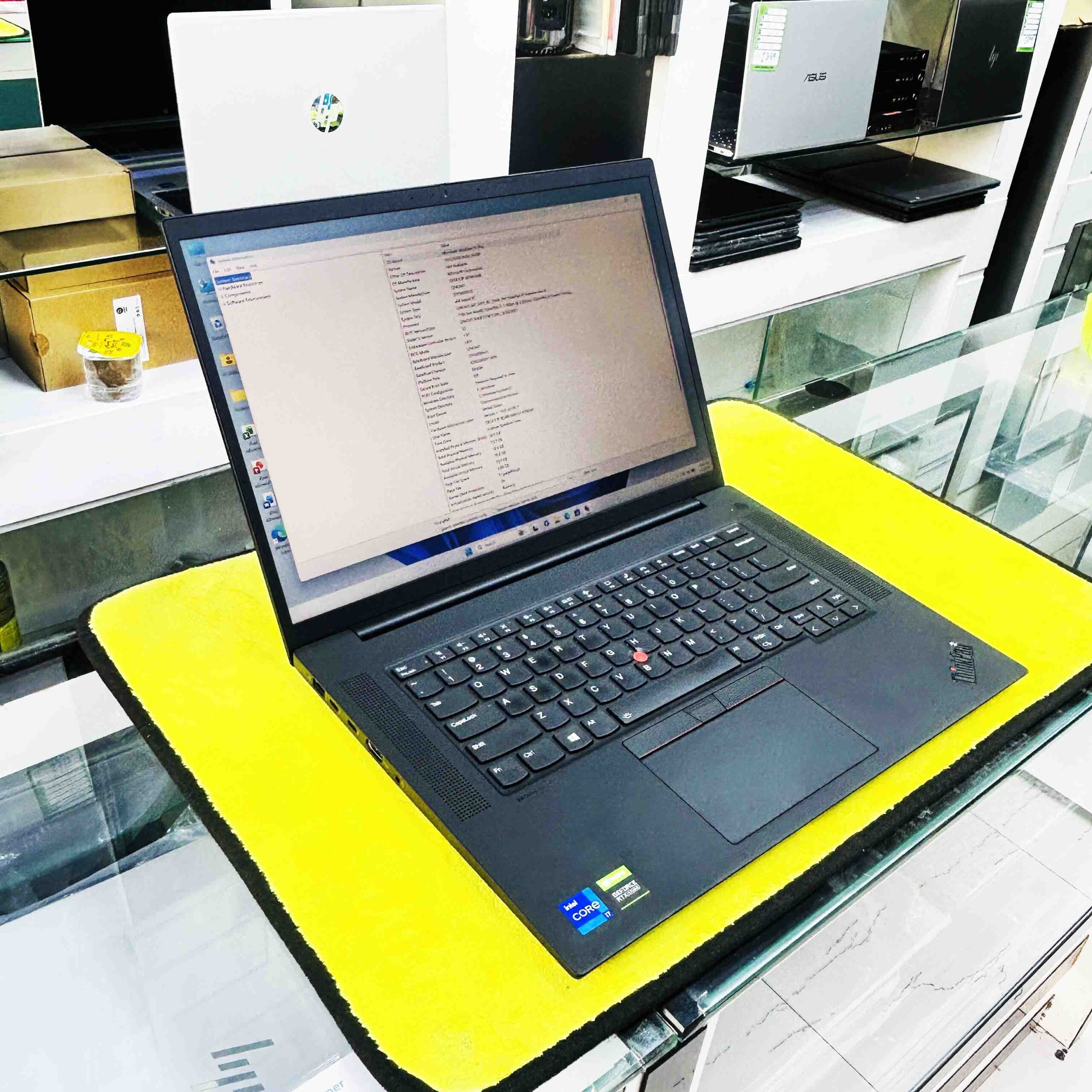Lenovo ThinkPad X1 Extreme Gen 4 โ i7 11th Gen H Processor | RTX 3050 Ti 4GB | 16GB RAM | 512GB SSD