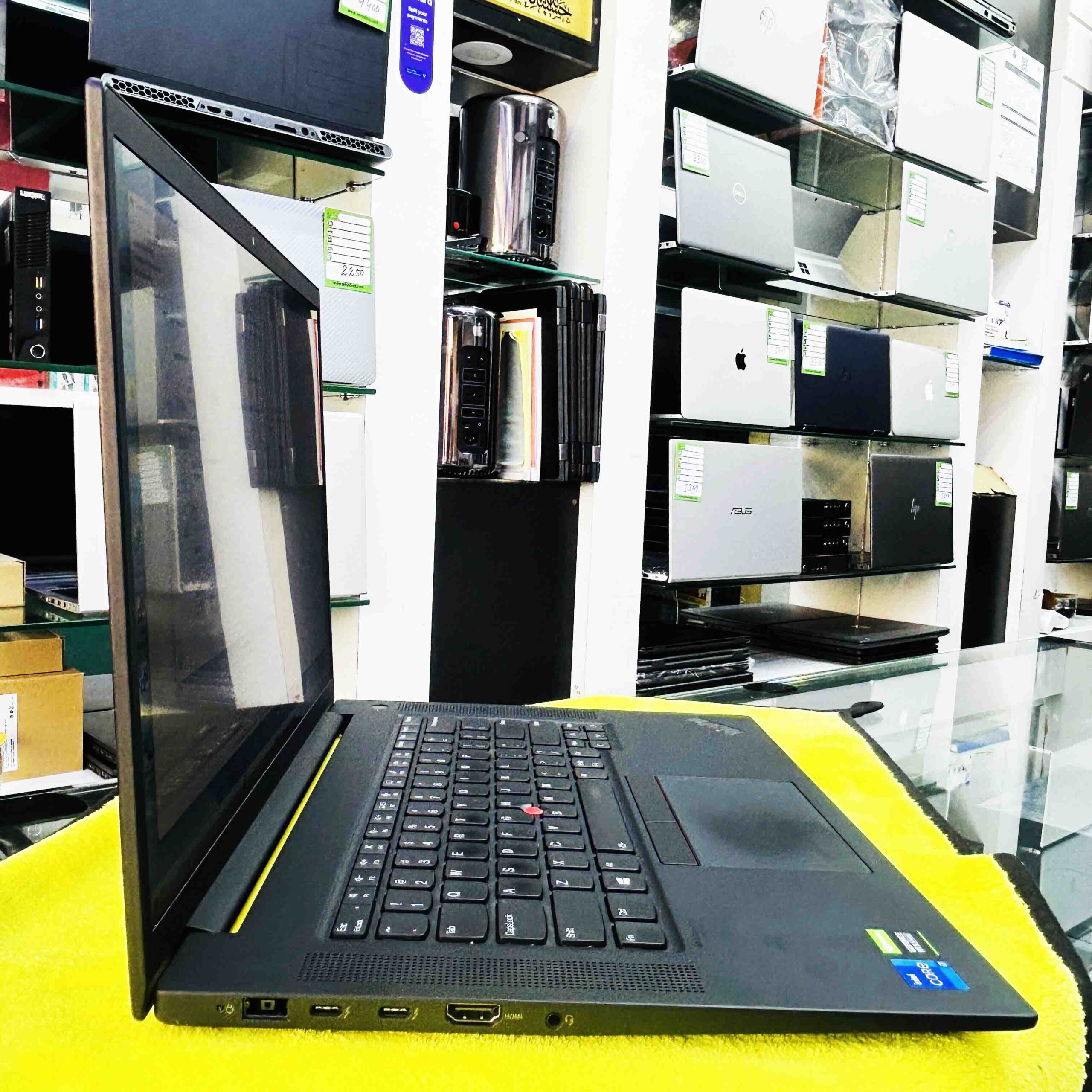 Lenovo ThinkPad X1 Extreme Gen 4 โ i7 11th Gen H Processor | RTX 3050 Ti 4GB | 16GB RAM | 512GB SSD
