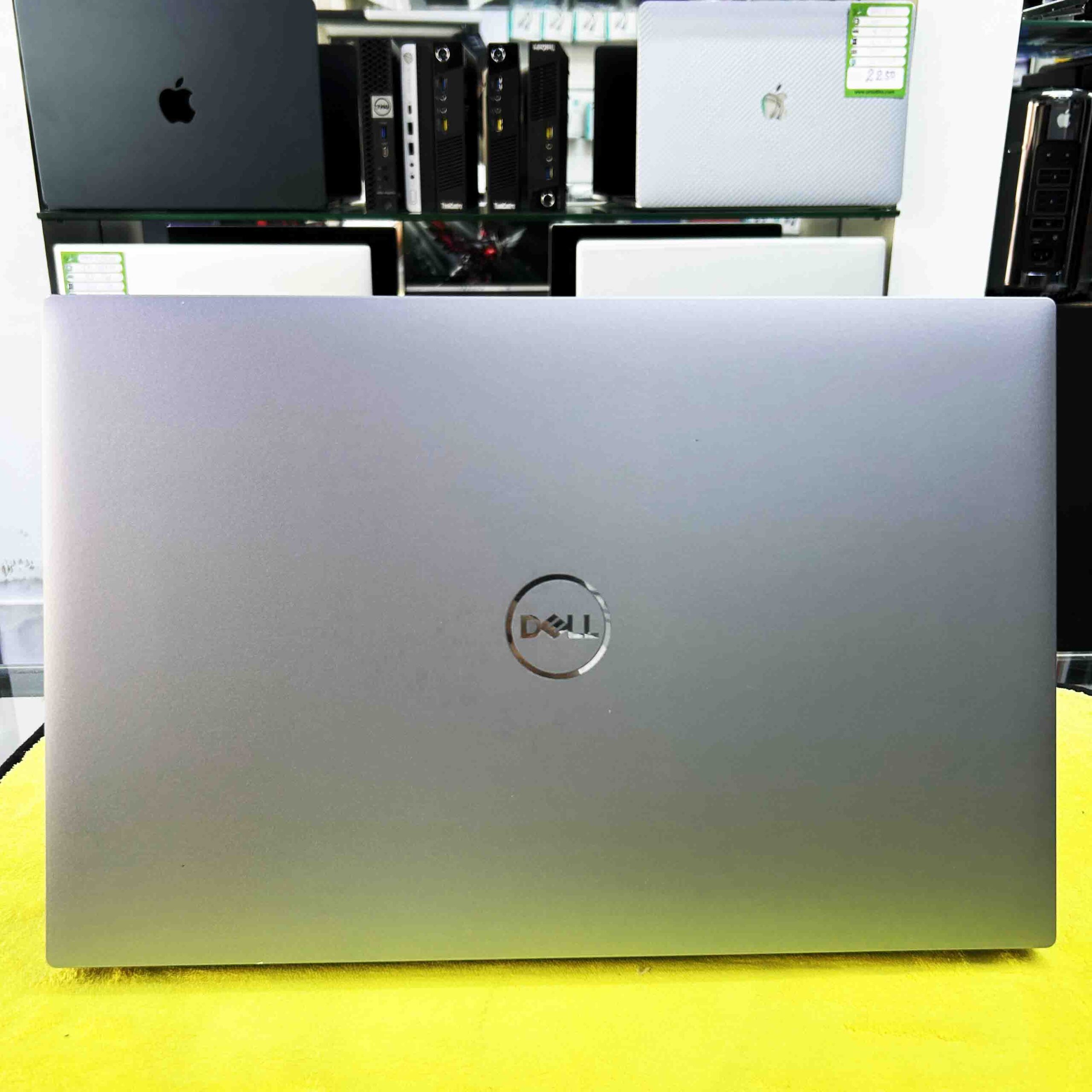 Dell Precision 5760 – Professional Mobile Workstation